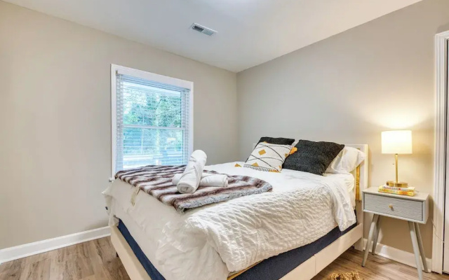 photo 2 of Modern Atlanta Vacation Rental Near Downtown!
