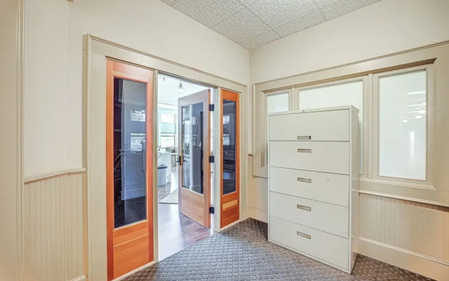 photo 5 of Modern Blaine Condo Rental < 1 Mi to Boat Harbor!