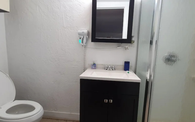 photo 3 of Modern Cabin 1