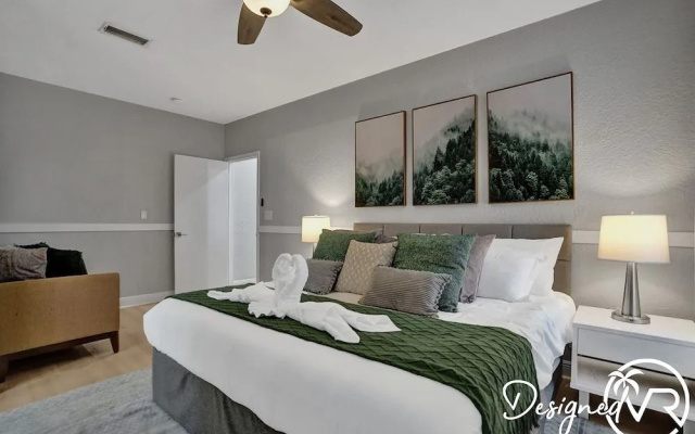 photo 4 of Modern Chic 7-BR with Pool & Gameroom