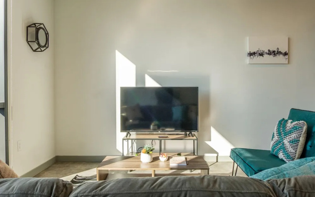 photo 5 of Modern Downtown Apartments by Frontdesk