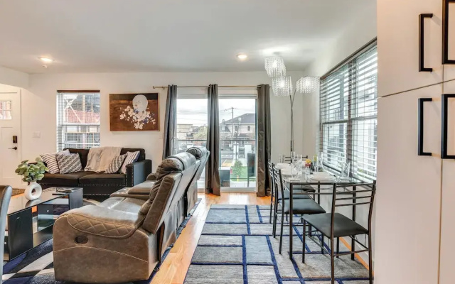 photo 3 of Modern Elizabeth Apartment ~ 1 Mi to Train Station