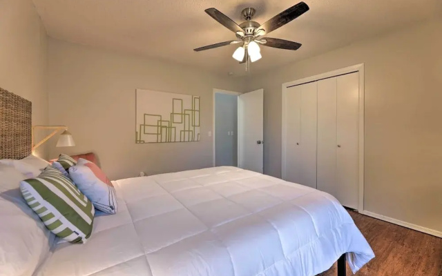 photo 2 of Modern Fayetteville Home < 1 Mi to U of A!