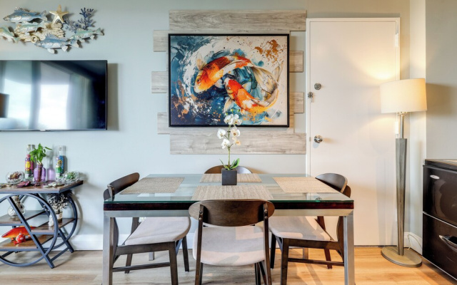 photo 4 of Modern Ft Lauderdale Condo ~ 7 Mi to Airport!