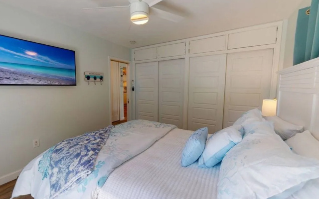 photo 4 of Modern Grove Beautiful 3 Bedroom Home