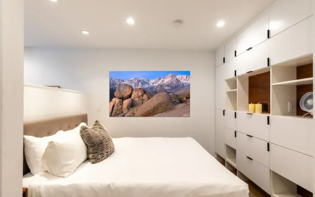photo 3 of Modern Hotel-Style Studio - Timber Creek Lodge #210 by RedAwning