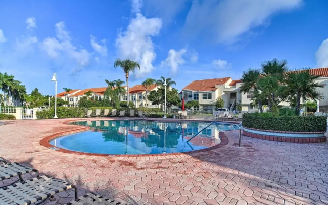 photo 3 of Modern Isla Del Sol Condo: Walk to St. Pete Beach!