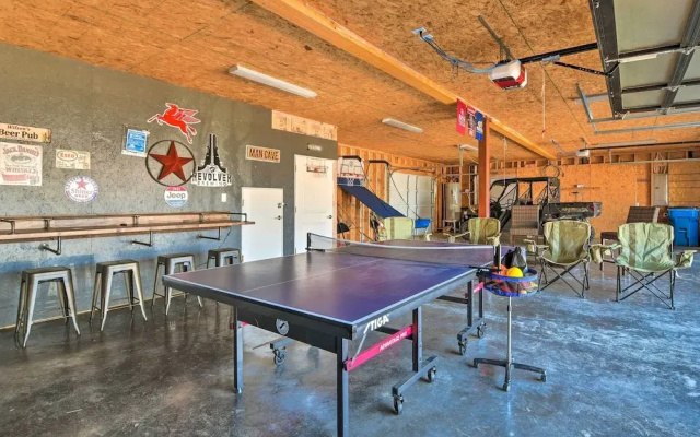 photo 4 of Lake Granbury Views + Game Room! Modern Escape