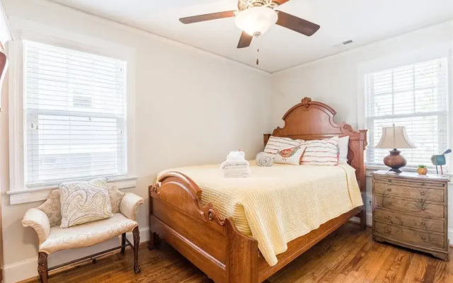 photo 5 of Randall St, 204