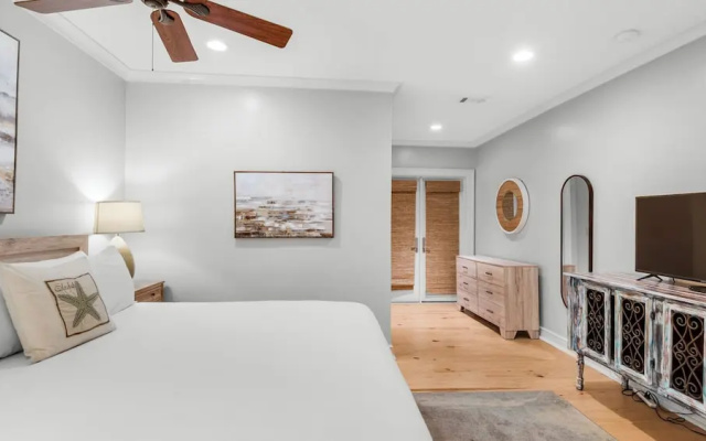 photo 4 of Modern Luxury & Privacy w/ 3-bed Condo Sleeps 8