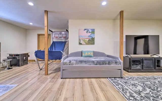 photo 3 of Game Room: Mountain Chalet 5 Mi to Donner Lake