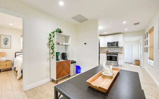 photo 4 of Modern Naples Duplex Home ~ 6 Mi to Beach!