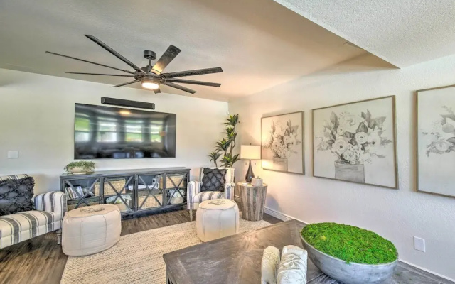 photo 2 of Modern Phoenix Home: Poolside Family Retreat!