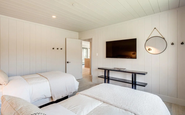 photo 5 of Modern Pisgah Forest Cabin on 60 Wooded Acres!