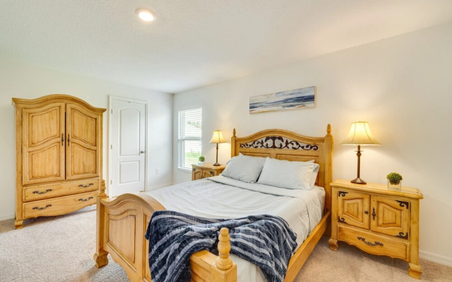 photo 2 of Modern Poinciana Retreat: 27 Mi to Disney World!
