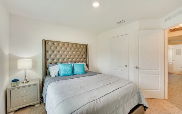 photo 3 of Modern Poinciana Retreat: 27 Mi to Disney World!