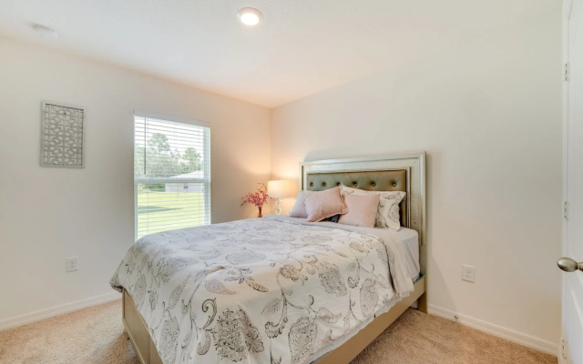 photo 4 of Modern Poinciana Retreat: 27 Mi to Disney World!