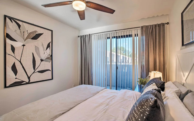 photo 5 of 4 Mi to Asu: Lake-view Condo w/ Patio, Pool Access