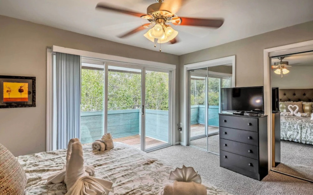 photo 3 of Walk to Ocean & Family Fun: Myrtle Beach Townhome!