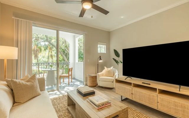 photo 4 of Modern Townhouse Apartments in Aventura