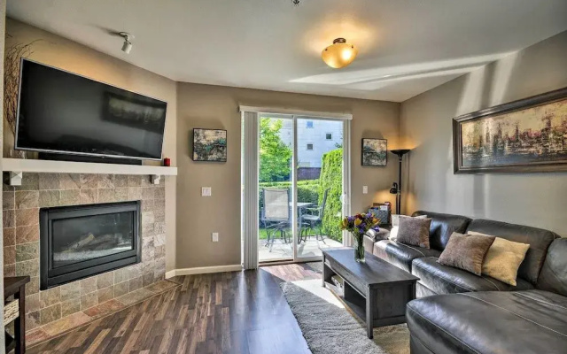 photo 4 of Modern Vancouver Townhome - Right on Main St!