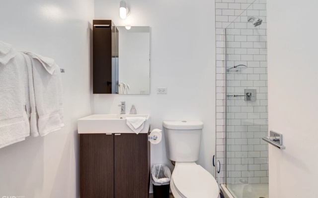 photo 5 of Modern Yet Cozy - Everything You Need And More For A Great Windy City Stay - 747 Lofts Cabin 204 by RedAwning