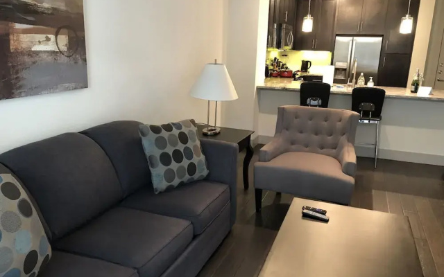 photo 2 of Moderne Luxury at Fashion Square 1x1 1BR by Casago