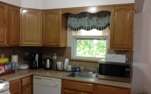 photo 4 of Mojoy Homesuites At Runyon