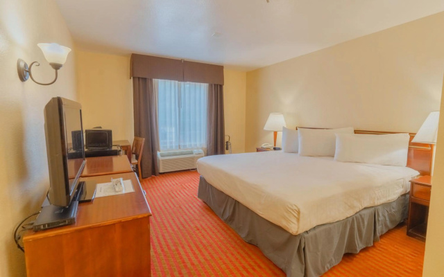 photo 5 of The Monarch Inn
