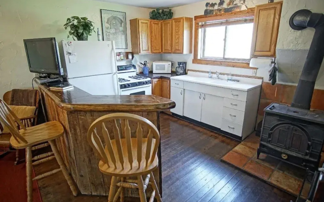 photo 5 of Monger Ranch - 1 Br Home