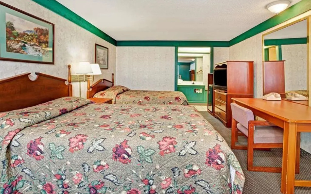 photo 5 of Knights Inn Monroe