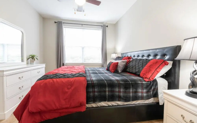 photo 5 of Montclair Apartments by Gracen Properties