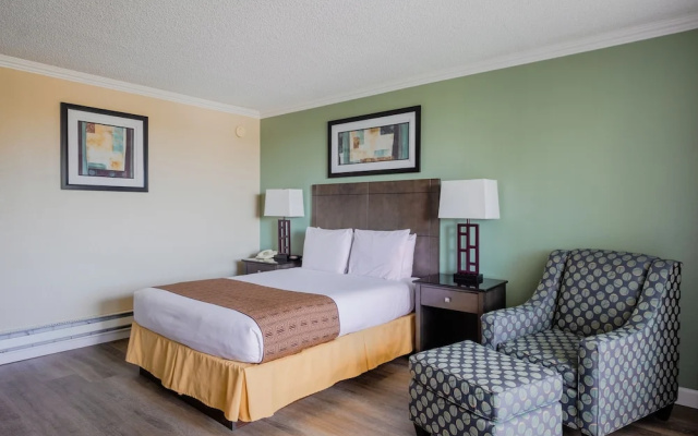 photo 5 of Monterey Bay Travelodge