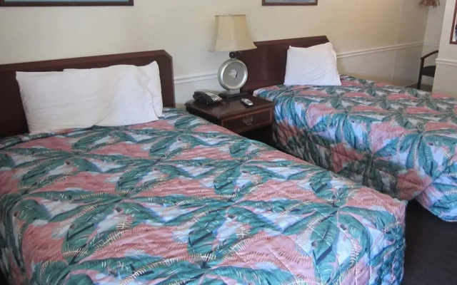 photo 2 of Monterey Fireplace Inn