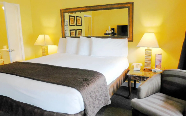 photo 5 of Monterey Peninsula Inn