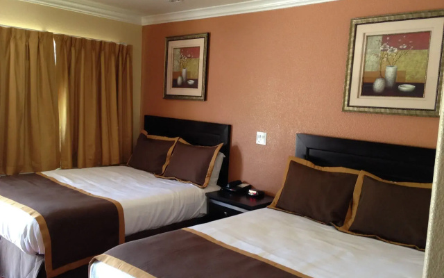 photo 3 of Monterey Surf Inn