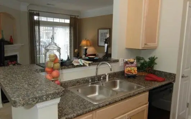 photo 3 of Monticello at Town Center Apartments