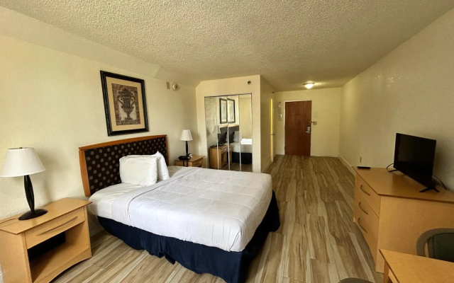 photo 5 of Monumental Movieland Hotel