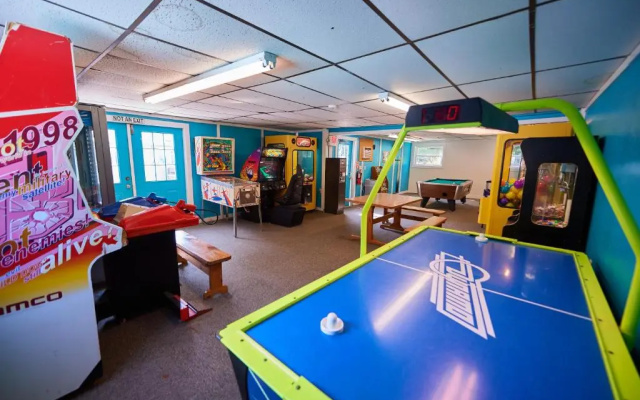 photo 2 of Moody Beach Camping Resort Wheelchair Accessible Park Model 15