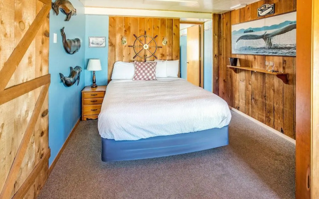 photo 5 of Moolack Shores Inn