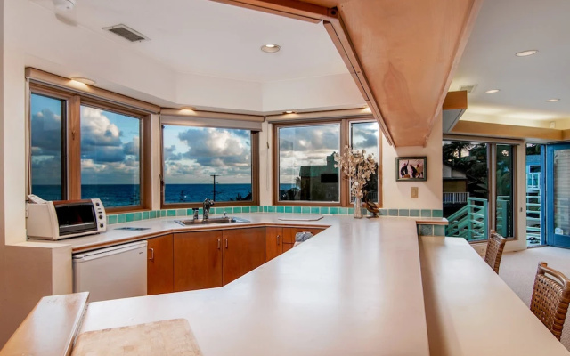 photo 5 of Moonlight Beach Home in Encinitas by RedAwning