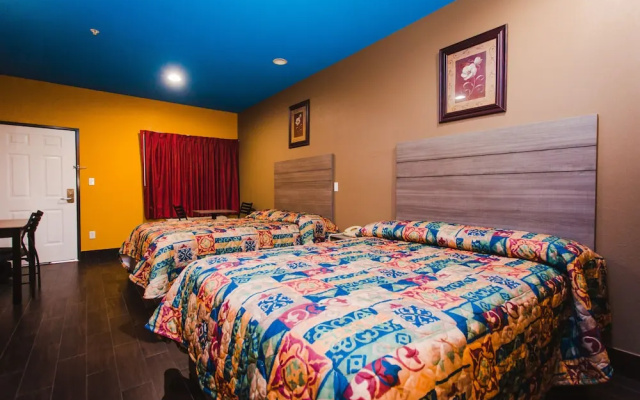 photo 4 of Moonlight Suites - Houston George Bush Intl Airport