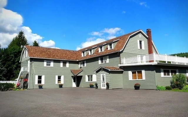 photo 5 of Moore's Motel