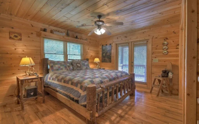 photo 5 of Moose Crossing Lodge