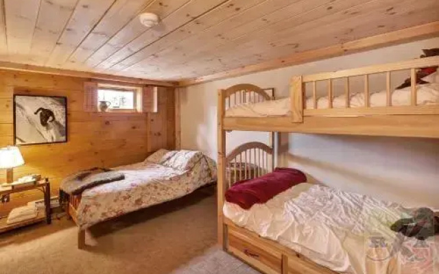 photo 3 of Moose Log Cabin by RedAwning