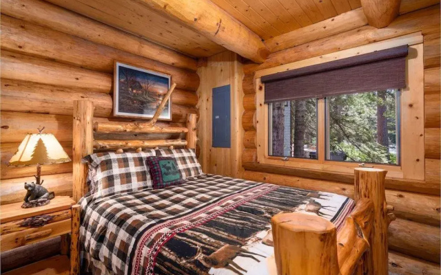 photo 3 of Moosehead Lodge