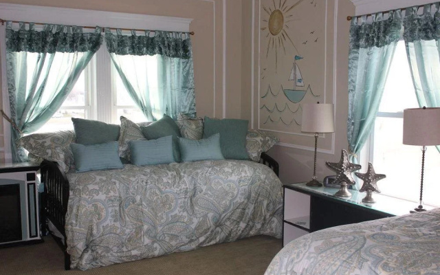 photo 2 of Morning Dove Inn Bed & Breakfast
