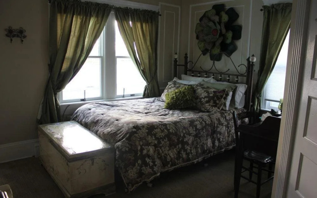 photo 5 of Morning Dove Inn Bed & Breakfast