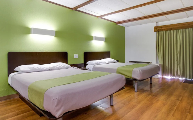 photo 2 of Motel 6 - Geneva