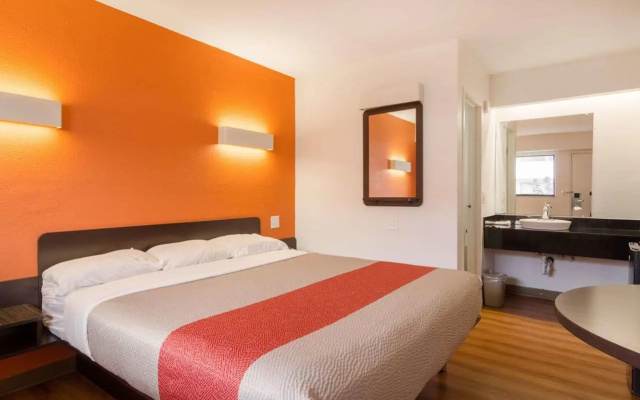 photo 5 of Hotel Akron Northwest - Copley